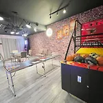 Jb Party House Near Midvalley With Ktv And Arcades